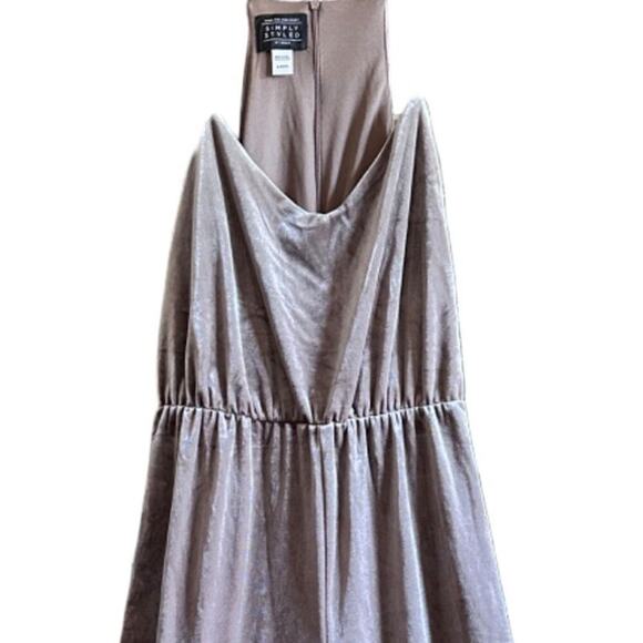 Velour Simply Styled Champagne Crop Racerback Jumpsuit, Women's medium Petite EU - Picture 4 of 10